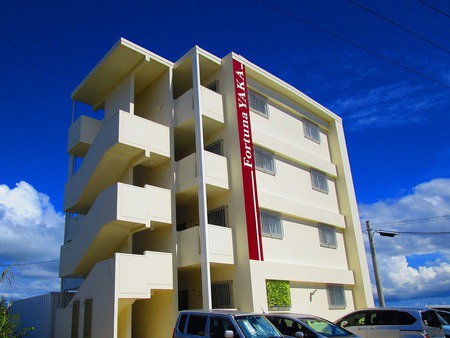 フォルトゥーナ屋嘉